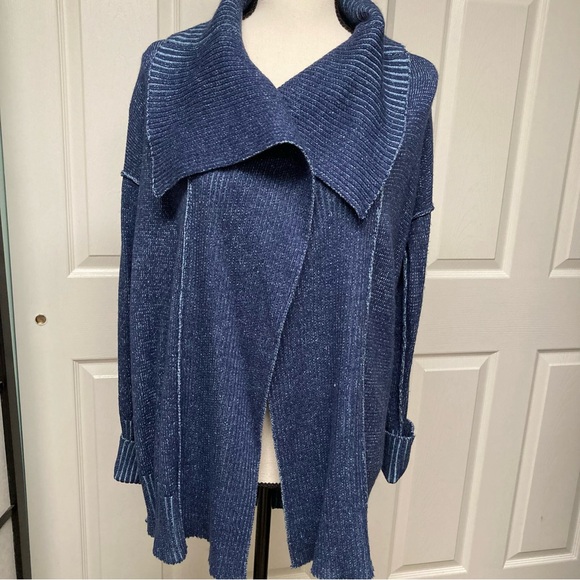 NWOT Poof! Open Cardi dropped shoulder Oversized collar Color:Blue Denim; Size M - Picture 4 of 11